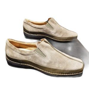 Women's ROCKPORT Khaki Suede Loafers (Size 7M)